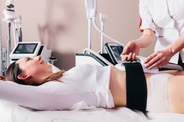 woman having body sculpting to help improve her body image and her mental health Dagenham